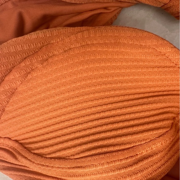 NWT! L*Space Nikita burnt orange ribbed Bikini Top. Women’s Large $130 - Picture 5 of 5